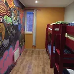Red Emperor Hostel *