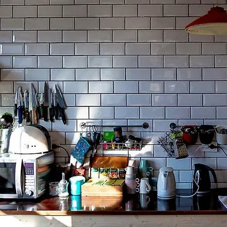 Хостел Red Emperor *